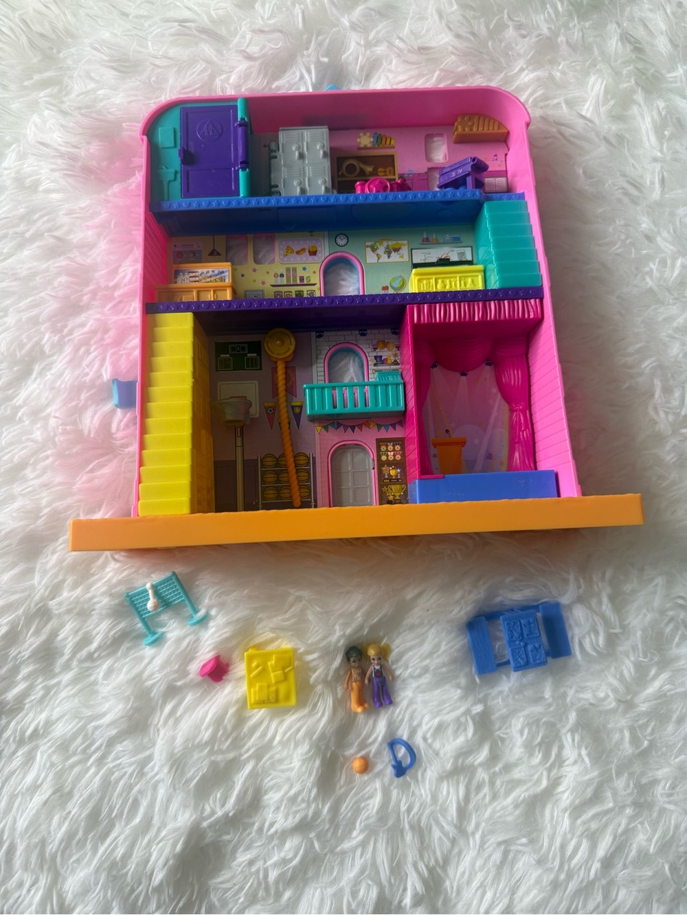 Polly Pocket Pollyville Mighty School Playset With Accessories